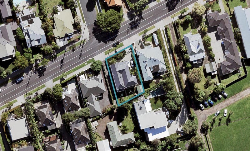 3/28 Argyle Street, Herne Bay, Auckland - Carousel 1
