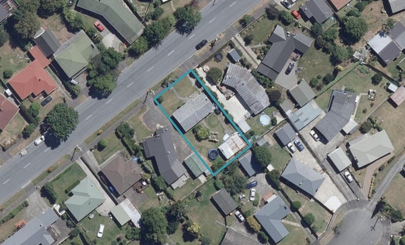 16 Nevada Road, Silverdale, Hamilton - Carousel 1