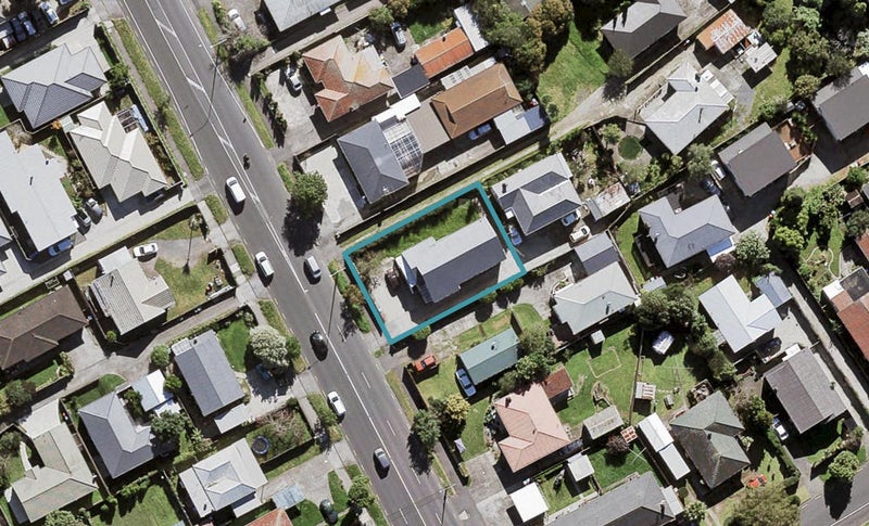 261 Rosebank Road, Avondale, Auckland - Carousel 1
