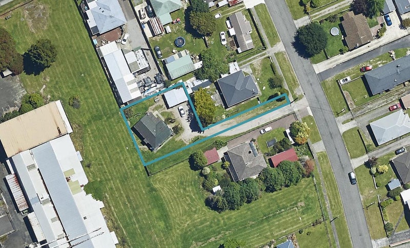 8A Victory Road, Fairy Springs, Rotorua - Carousel 1