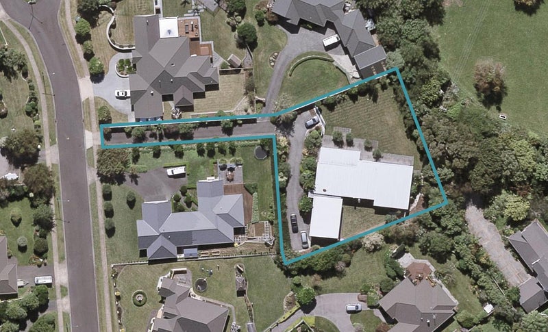55B Shelter Grove, Frankleigh Park, New Plymouth - Carousel 1