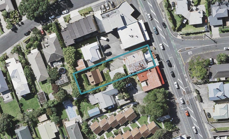 6/69 Lake Road, Devonport, Auckland - Carousel 1