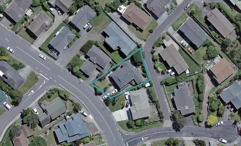 54 Cortina Avenue, Johnsonville, Wellington - Carousel 1
