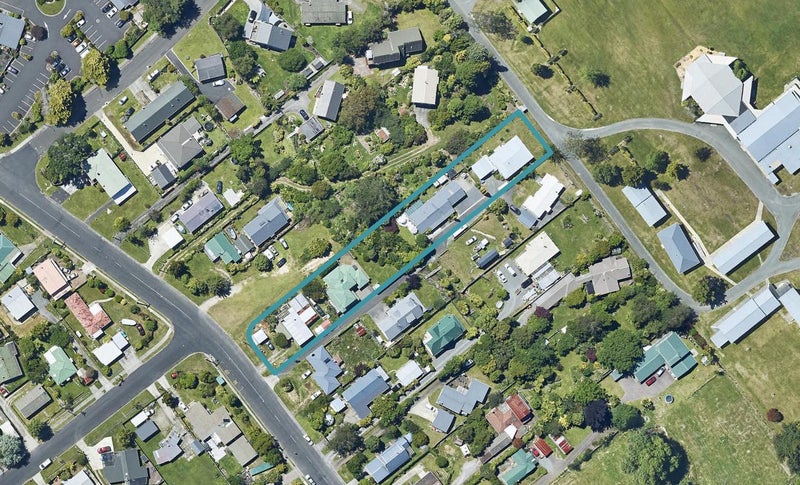 69 Robinson Avenue, Holdens Bay, Rotorua - Carousel 1