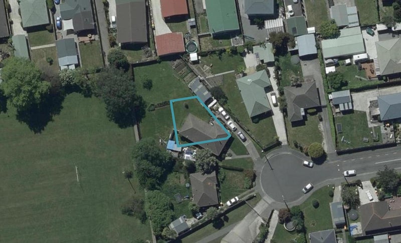 4/1 Bramwell Street, Dallington, Christchurch - Carousel 1