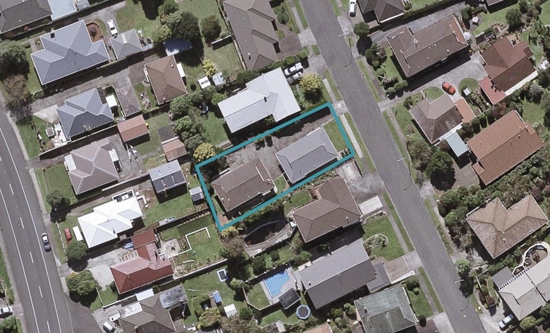 1/10 Kellyville Heights, Merrilands, New Plymouth - Carousel 1