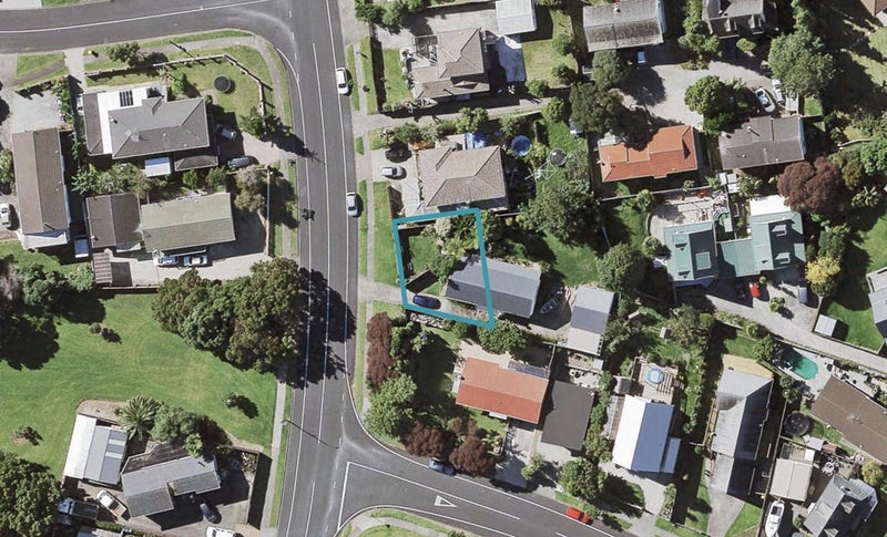 156A Bradbury Road, Botany Downs, Auckland - Carousel 1