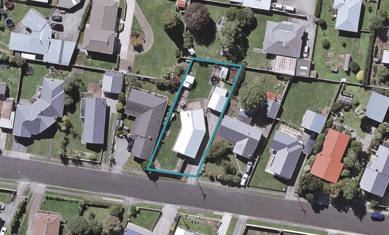 16 Koromiko Street, Inglewood, Inglewood - Carousel 1