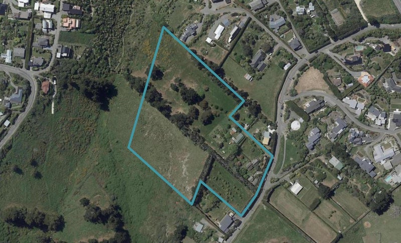 178 Moncks Spur Road, Mount Pleasant, Christchurch - Carousel 1