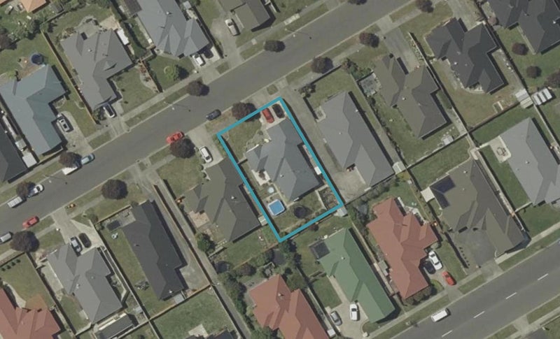 24 Boston Parade, Kelvin Grove, Palmerston North - Carousel 1
