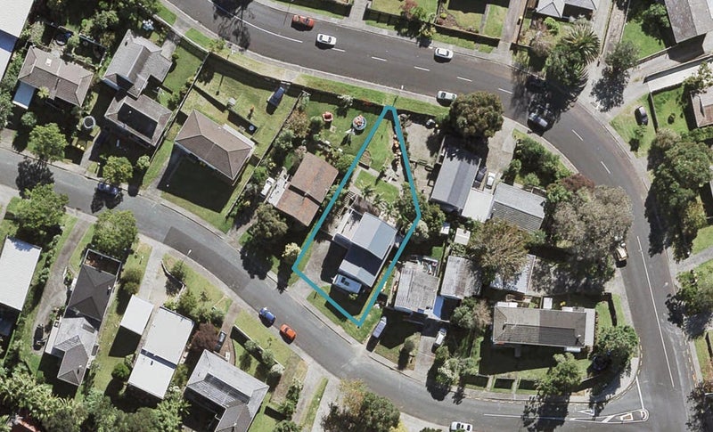 5 Simon Ellice Drive, Bayview, Auckland - Carousel 1