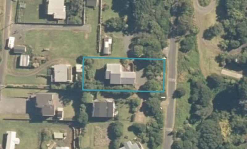 50 Tainui Street, Mōkau - Carousel 1