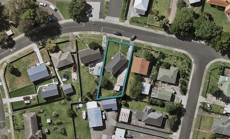 7 Franklyne Road, Otara, Auckland - Carousel 1