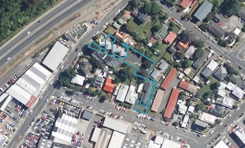 2/14 Parliament Street, Melling, Lower Hutt - Carousel 1