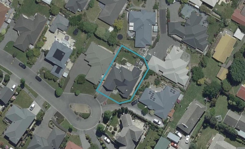 9 Tullamore Place, Casebrook, Christchurch - Carousel 1