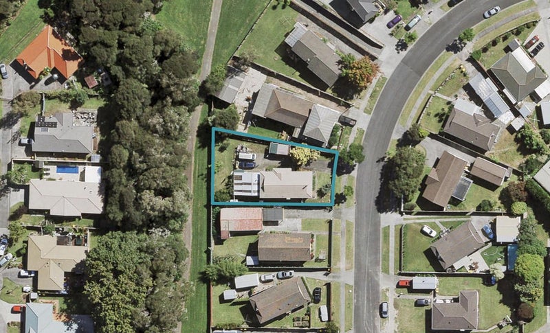 28 Arodella Crescent, Ranui, Auckland - Carousel 1
