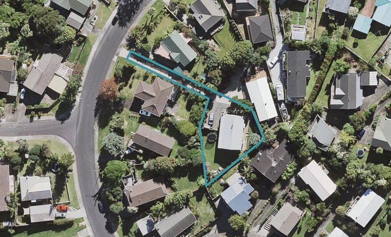 54 Pemberton Avenue, Bayview, Auckland - Carousel 1