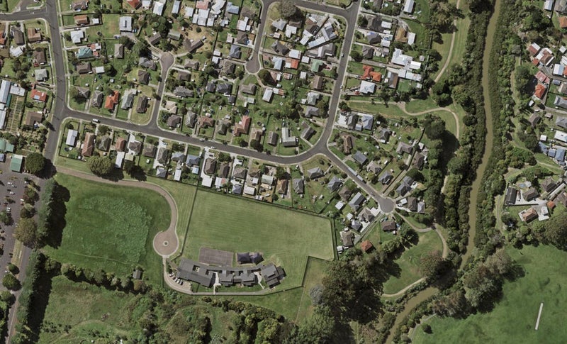 82 Franklyne Road, Otara, Auckland - Carousel 1