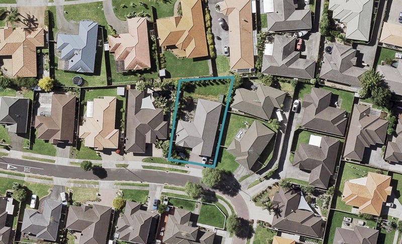 10 Erne Crescent, East Tamaki, Auckland - Carousel 1