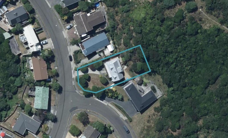81 Eskdale Road, Papakowhai, Porirua - Carousel 1