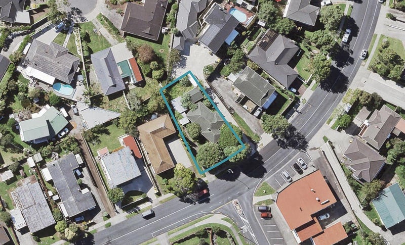 47 Priestley Drive, Bucklands Beach, Auckland - Carousel 1
