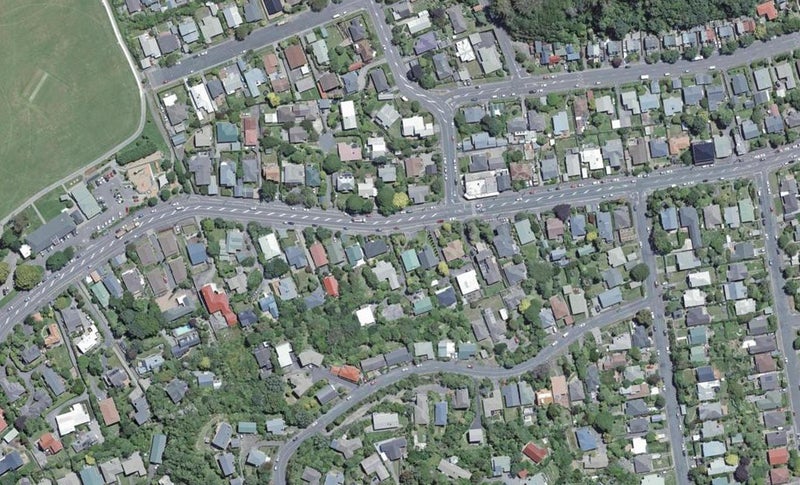 371 Karori Road, Karori, Wellington - Carousel 1