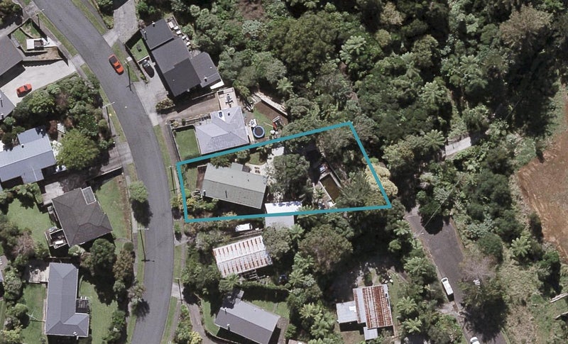 14 Durham Avenue, Welbourn, New Plymouth - Carousel 1