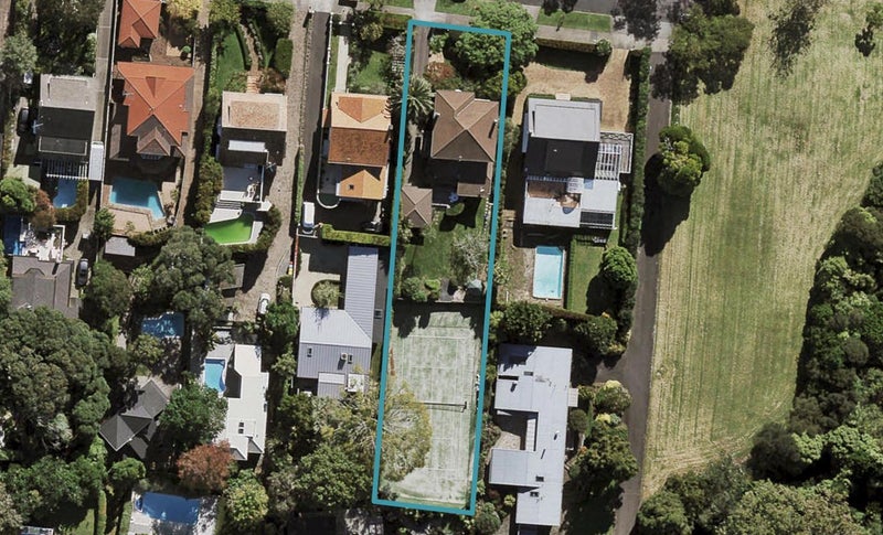 13 Waiata Avenue, Remuera, Auckland - Carousel 1