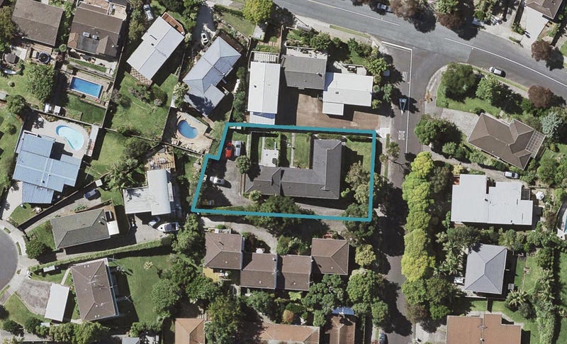 3/3 Houghton Street, Meadowbank, Auckland - Carousel 1