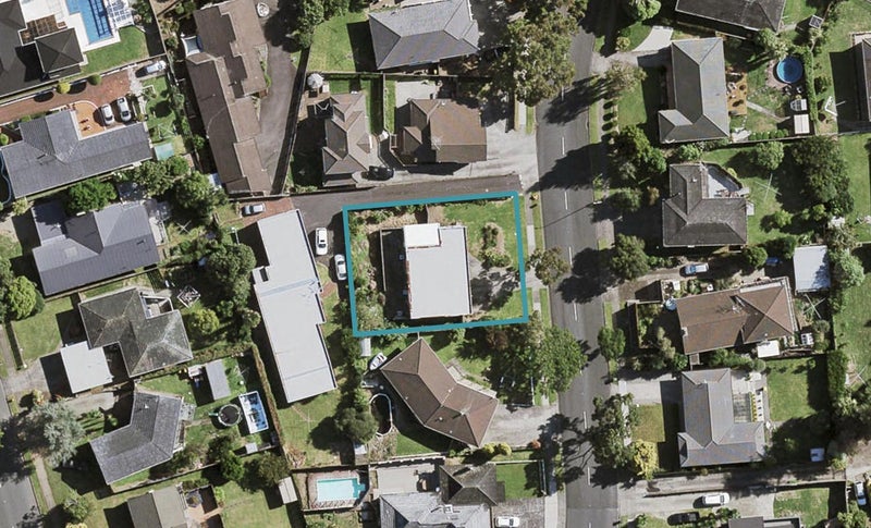 65 Ray Small Drive, Pahurehure, Papakura - Carousel 1