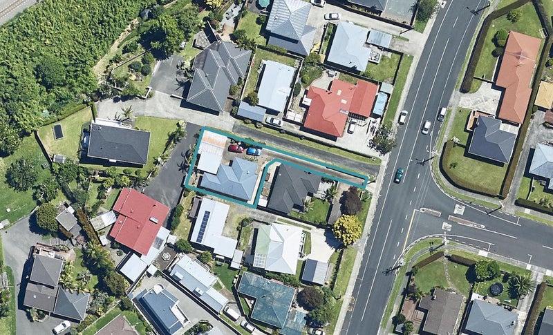 76B Queen Road, Bellevue, Tauranga - Carousel 1