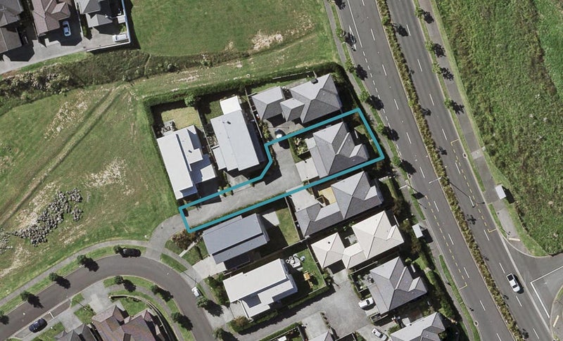 17 Barbarich Drive, Stonefields, Auckland - Carousel 1