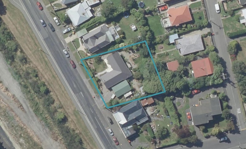 13 North Taieri Road, Abbotsford, Dunedin - Carousel 1
