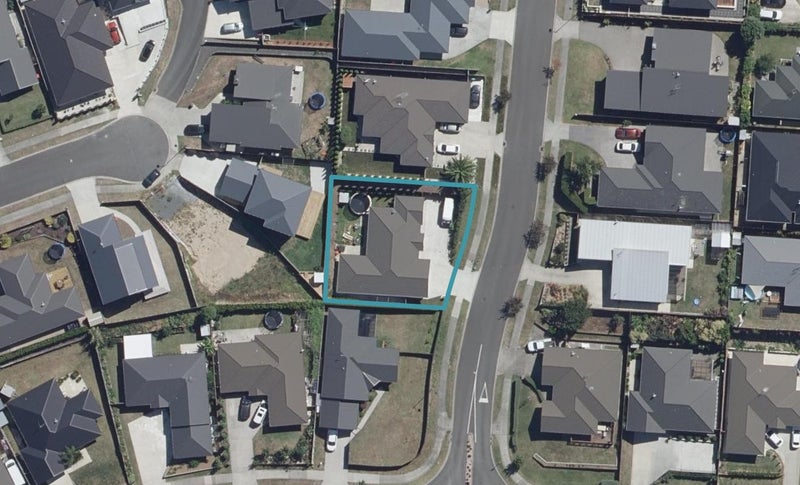 3 Sinead Court, Grandview Heights, Hamilton - Carousel 1