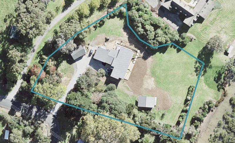 15 Charles Street, Mahurangi East, Warkworth - Carousel 1