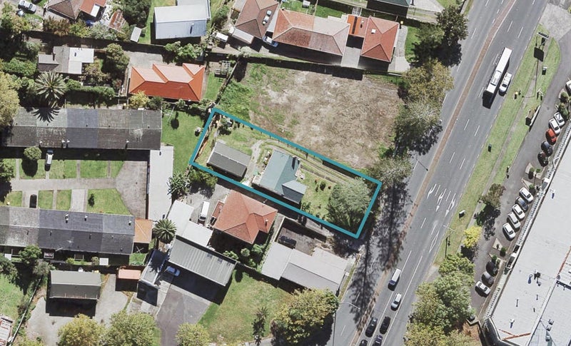 6 Rata Street, New Lynn, Auckland - Carousel 1