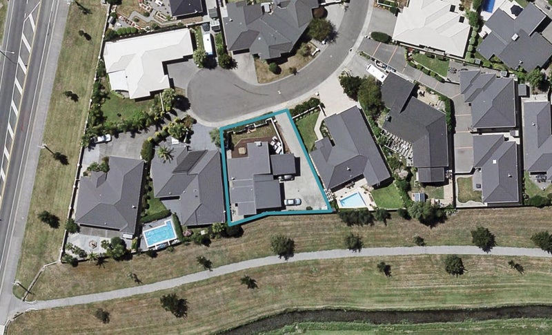 11 Syrah Place, Greenmeadows, Napier - Carousel 1