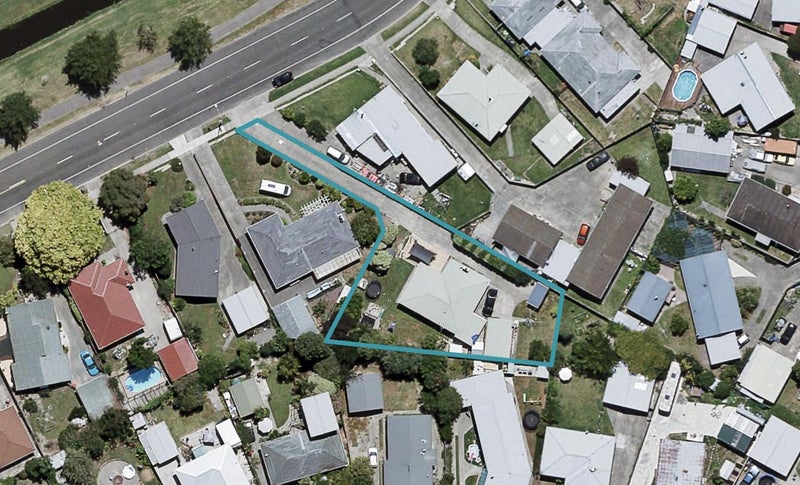 211 Westminster Avenue, Tamatea, Napier - Carousel 1