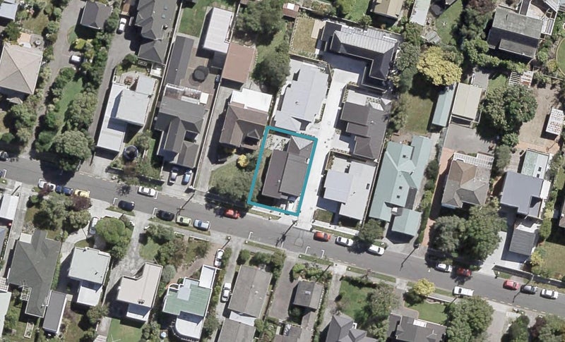 15 Marina Grove, Hutt Central, Lower Hutt - Carousel 1