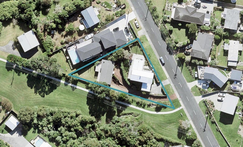 6B Tindalls Bay Road, Tindalls Beach, Whangaparaoa - Carousel 1