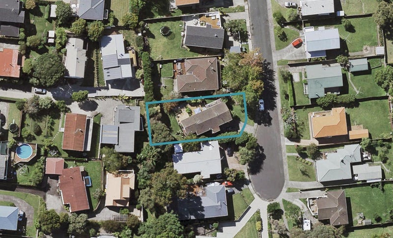 17 Keldale Place, Forrest Hill, Auckland - Carousel 1