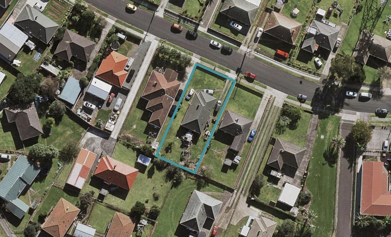 14 Ashton Avenue, Otara, Auckland - Carousel 1