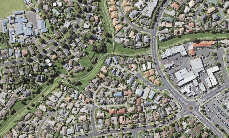 22 Dana Place, Somerville, Auckland - Carousel 1