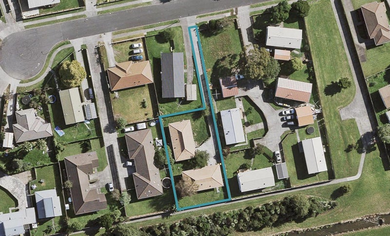 80 Trimdon Street, Randwick Park, Auckland - Carousel 1