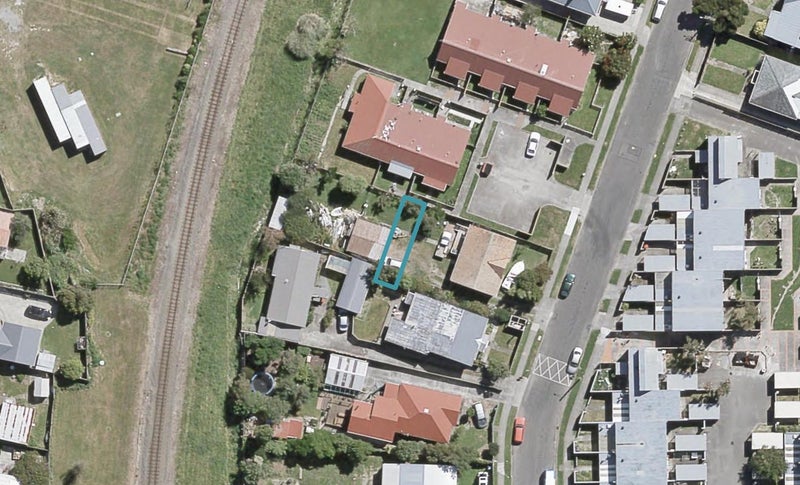 7/15 Awamutu Grove, Waiwhetu, Lower Hutt - Carousel 1