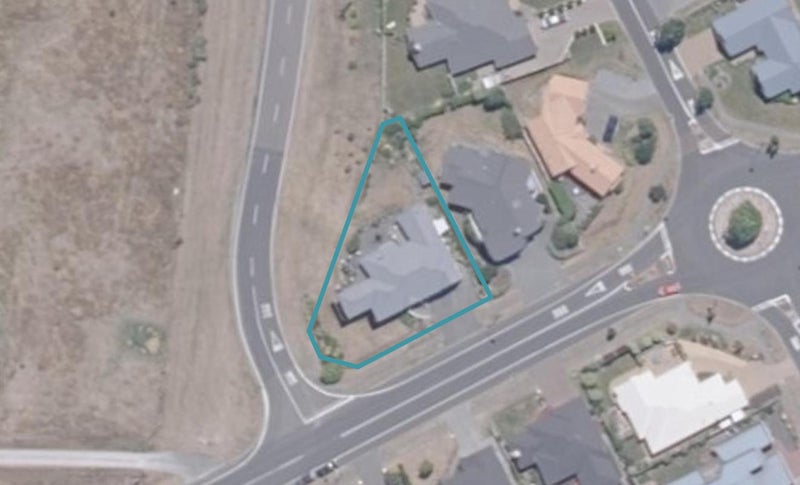 18 Acacia Bay Road, Nukuhau, Taupo - Carousel 1