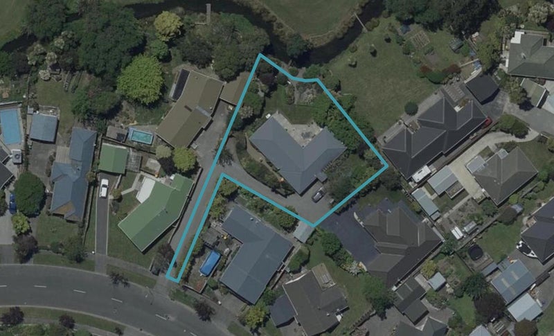 24 Warren Crescent, Hillmorton, Christchurch - Carousel 1