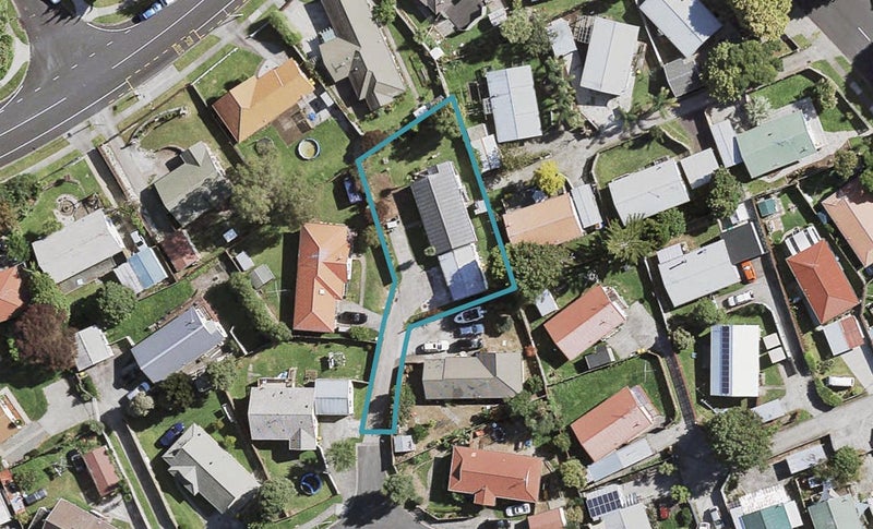 22 Rosemead Place, Randwick Park, Auckland - Carousel 1