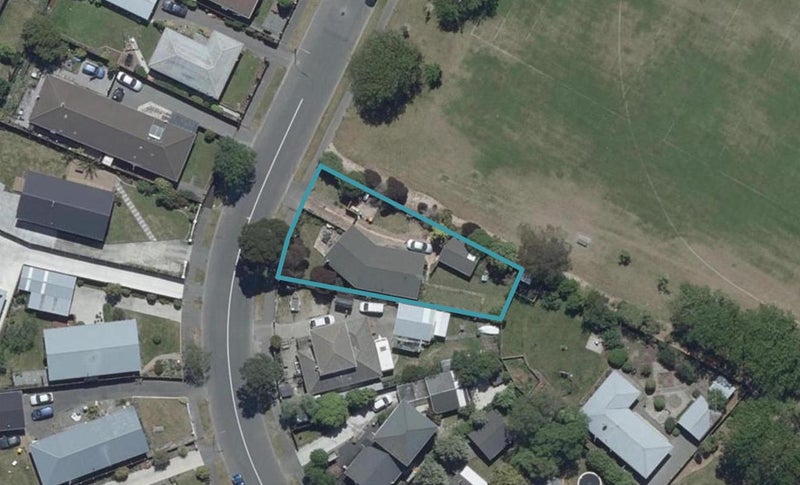 80 Cottonwood Street, Parklands, Christchurch - Carousel 1