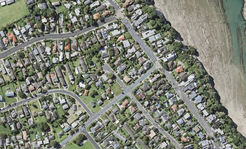44B Merani Street, Belmont, Auckland - Carousel 1